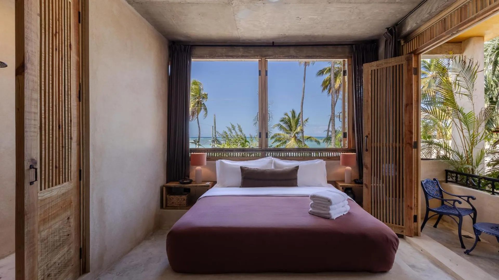 El Mambo Boutique Hotel Лас Терренас
