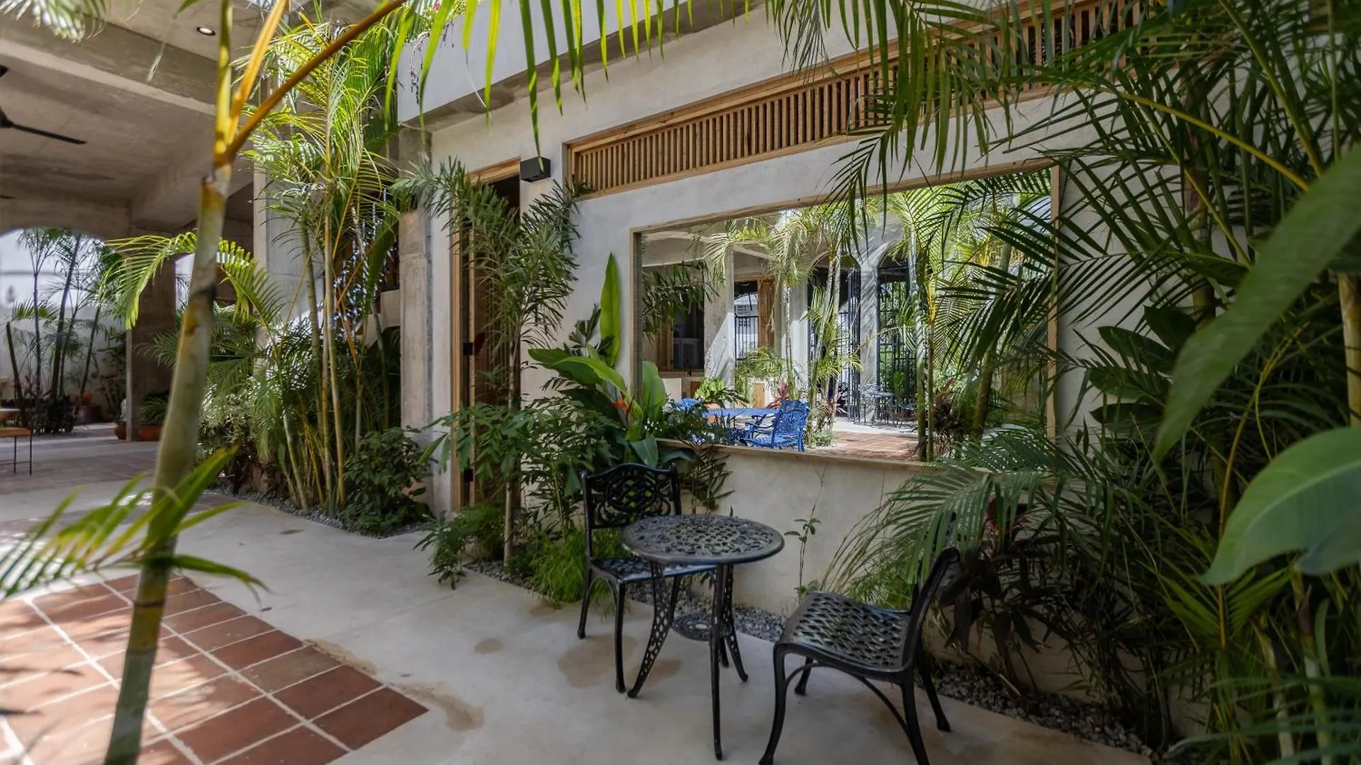 El Mambo Boutique Hotel 拉斯特拉纳斯